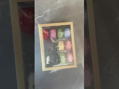 Tour de macarons de 6 étages en plastique transparent