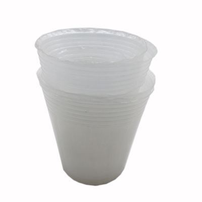 Pottes en plastique douces et minces, transparentes et noires