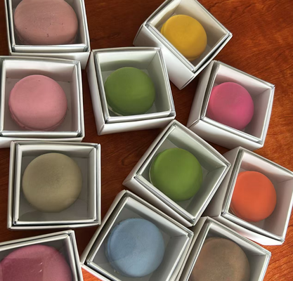 Plateau en plastique transparent écologique pour les macarons avec impression sur mesure pour les emballages alimentaires