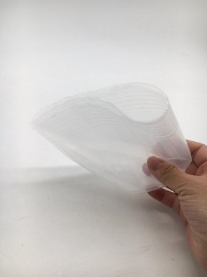 Pottes en plastique douces et minces, transparentes et noires