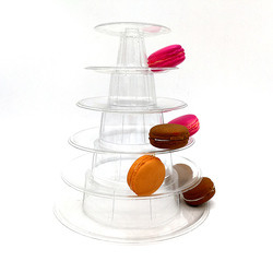 Mini plastique clair 4 niveaux Canele Tour Stand pour l'affichage Canele / macaron et décoration de gâteau