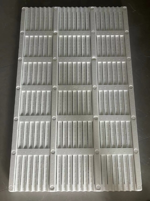 Résistance à l'impact 24L Plaque/bloc/cylindre en mousse EPS/EPP de qualité alimentaire à faible conductivité thermique