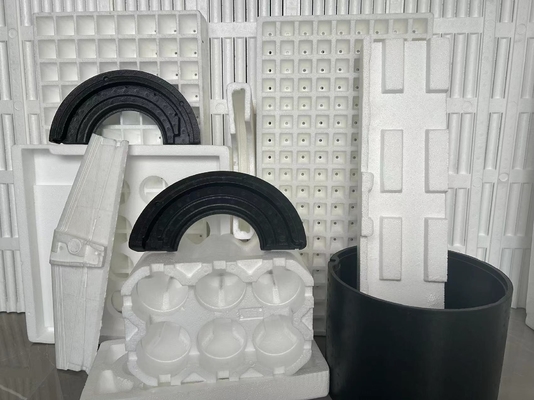 Modèle d'isolation thermique sculpté en mousse d'Eps remplissant l'emballage dans un panneau en mousse de flottabilité antichoc V
