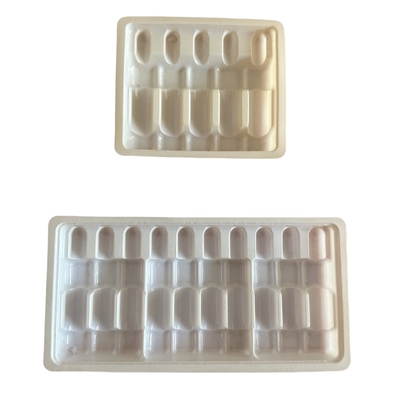 Plateaux pour ampoules de médicaments en gros personnalisés 1 ml 2 ml 5 ml 10 m Plateaux pour ampoules en PET pour injection d'eau