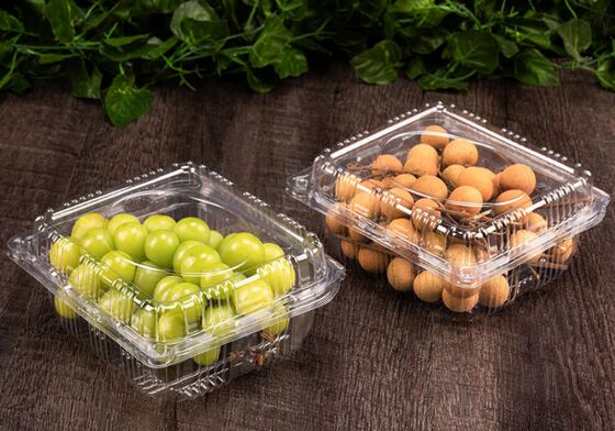 Boîte d'emballage de fruits en PET recyclable de conception personnalisée avec étanchéité thermique pour le stockage transparent des fruits