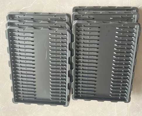 Plateau anti-blister antistatique PS noir personnalisé pour composants électroniques et batteries au lithium
